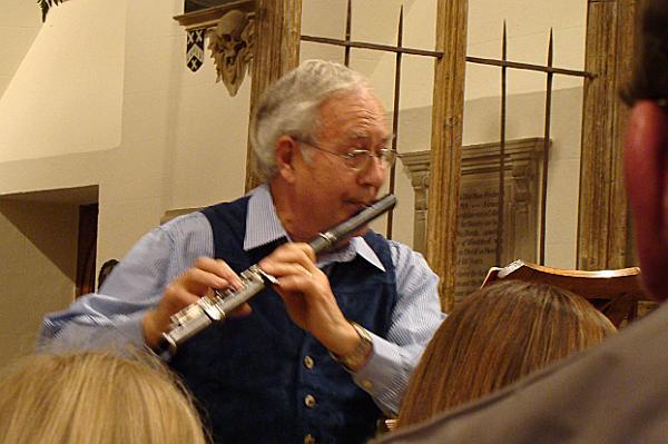 Flautist Colin Chambers.JPG -                                